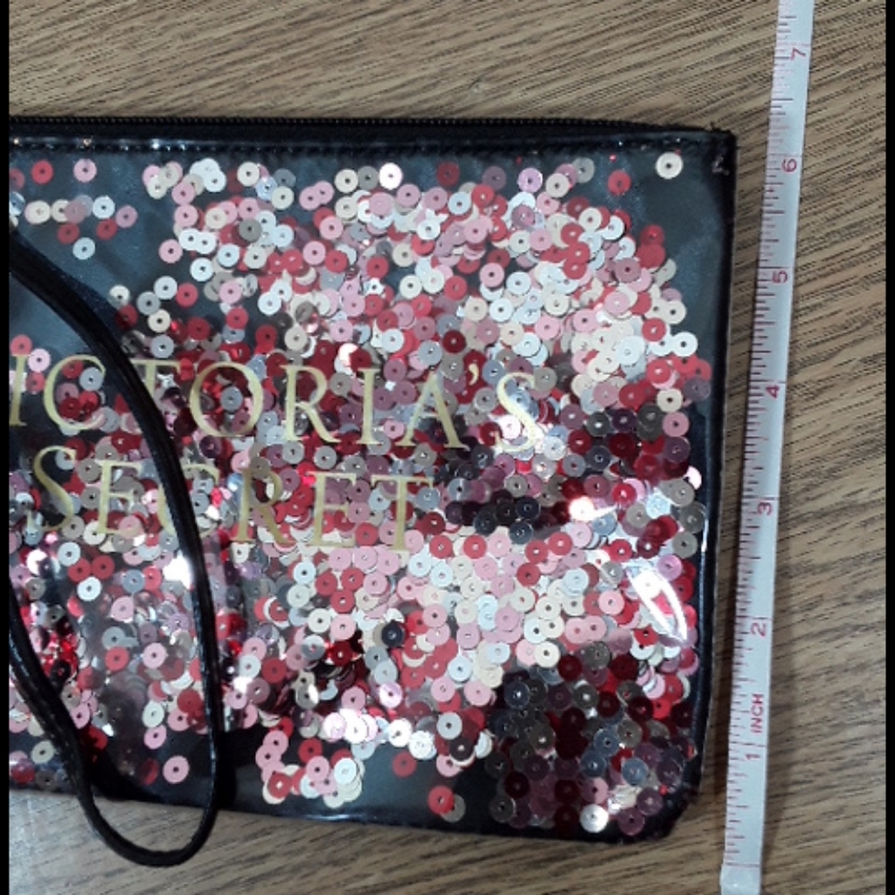 Bling rhinestone Victoria's Secret shifting sequins wristlet 8.5" × 6" - Picture 8 of 13